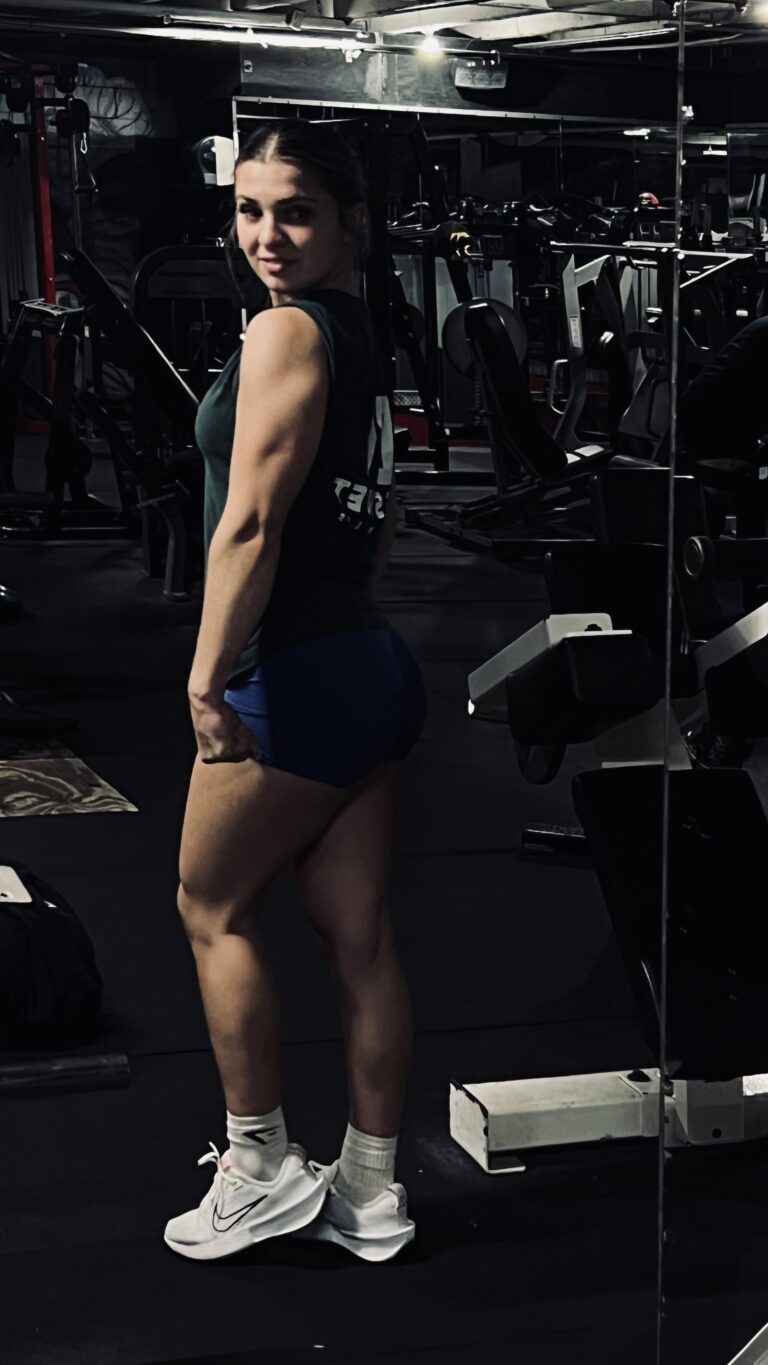IMG 1400 768x1365